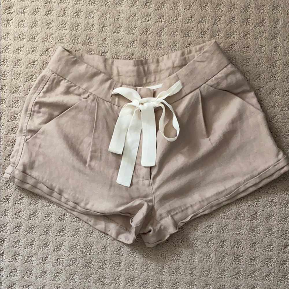 Wilfred shorts 100% linen size 00